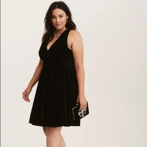 NWT Torrid Black Velvet Dress Size 6
